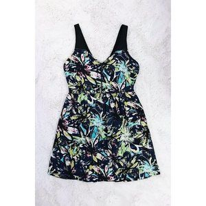 Moving sale! NWOT | Dex Sleeveless Dress | Medium | Floral & Black Design | Zara